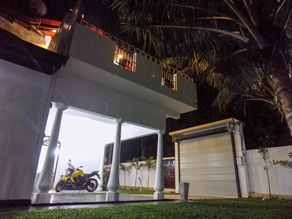 Prosperity Villa Негомбо Екстер'єр фото
